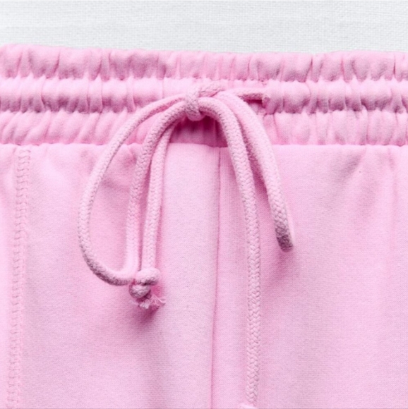 ❌️SOLD❌️WIDE PINK JOGGER PANTS SIZE L - Picture 4 of 4